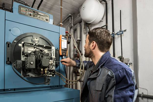 https://static-int.testo.com/media/98/11/5bc6ca57fe6f/testo-300-oil-burner-fluegas-measurement-1-en_master.jpg